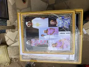Photo - Modern Photo Frame
