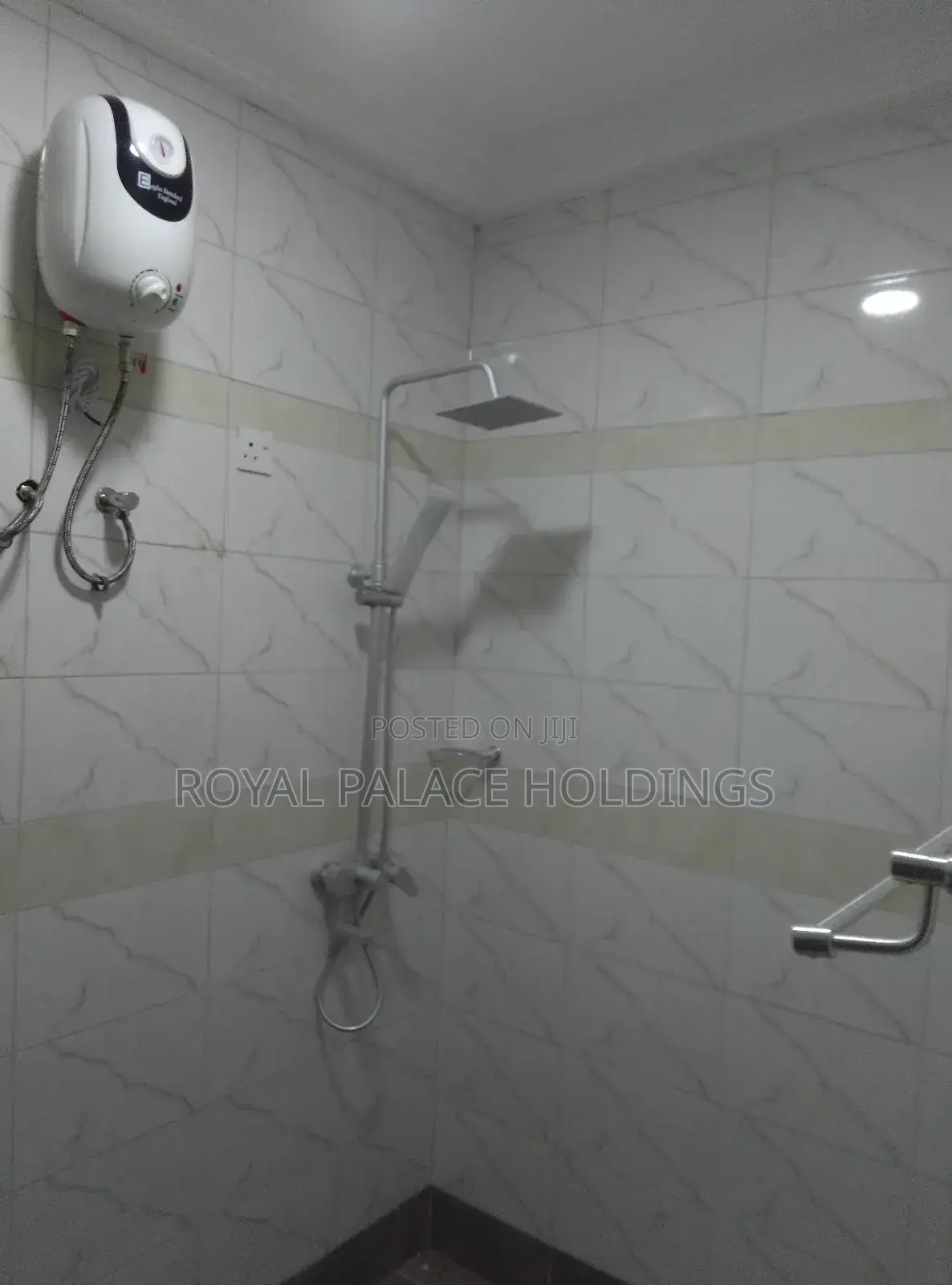 2bdrm Apartment in Lakeside Estate for rent