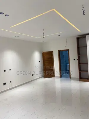 3bdrm House in Green, Oyarifa for sale