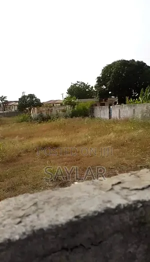 T. D. C Documents 3 Plots in Comm10, Sos Down Lane Tema.