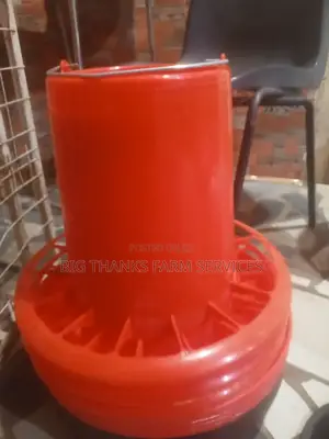 12kg Poultry Feeders