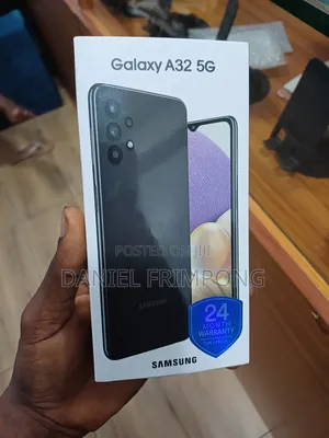 Photo - New Samsung Galaxy A32 5G 128 GB Blue