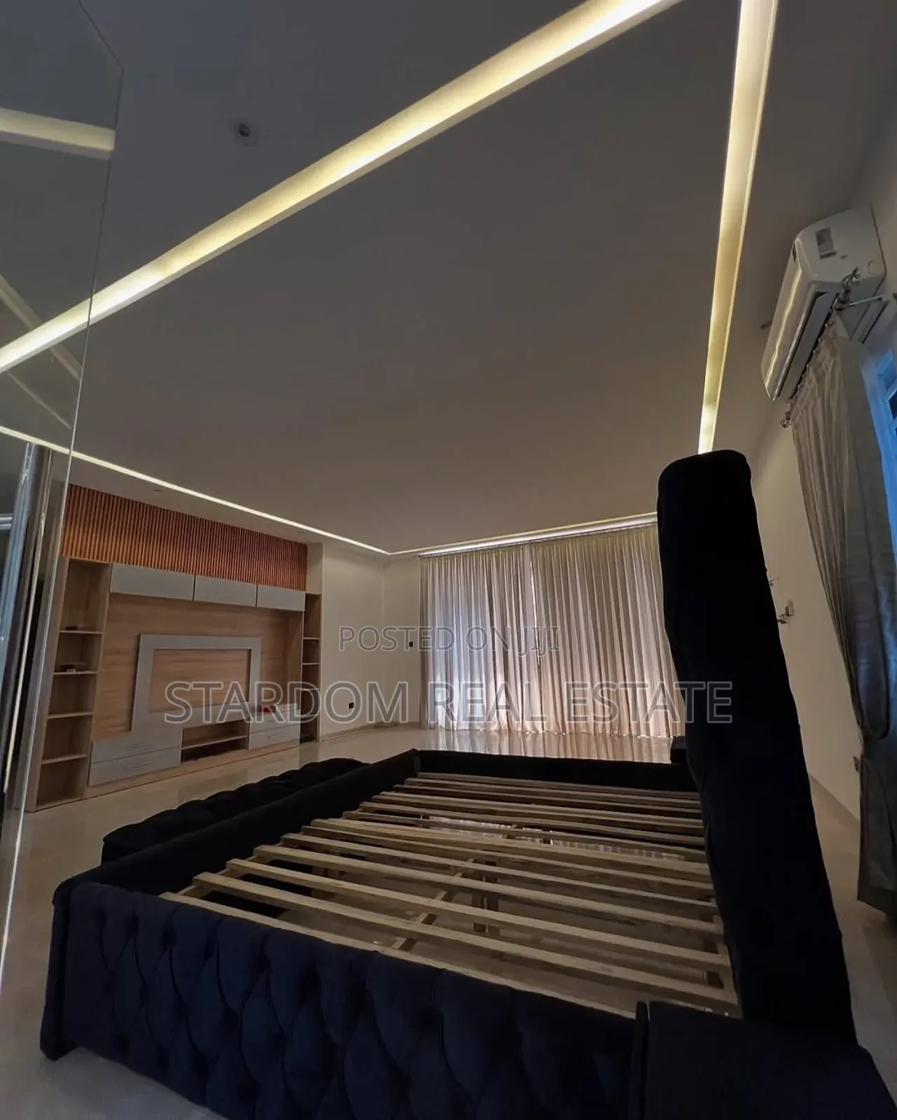 5bdrm Duplex in Ashaley Botwe for sale
