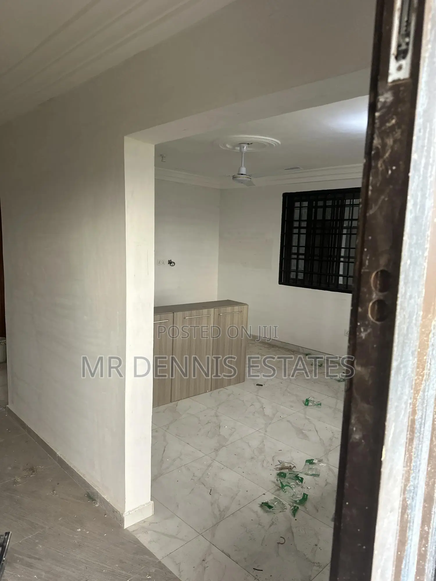 1bdrm Room & Parlour in Westhills Mall for rent