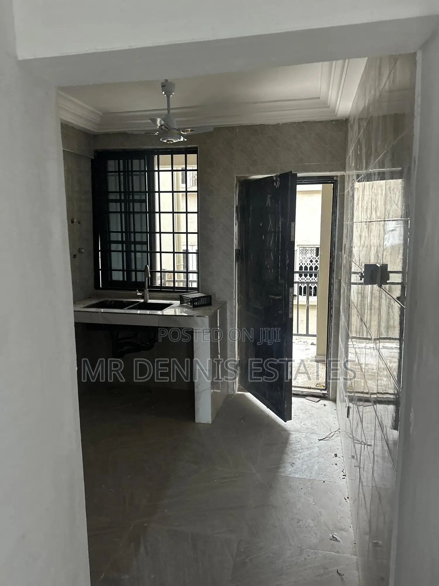 1bdrm Room & Parlour in Westhills Mall for rent