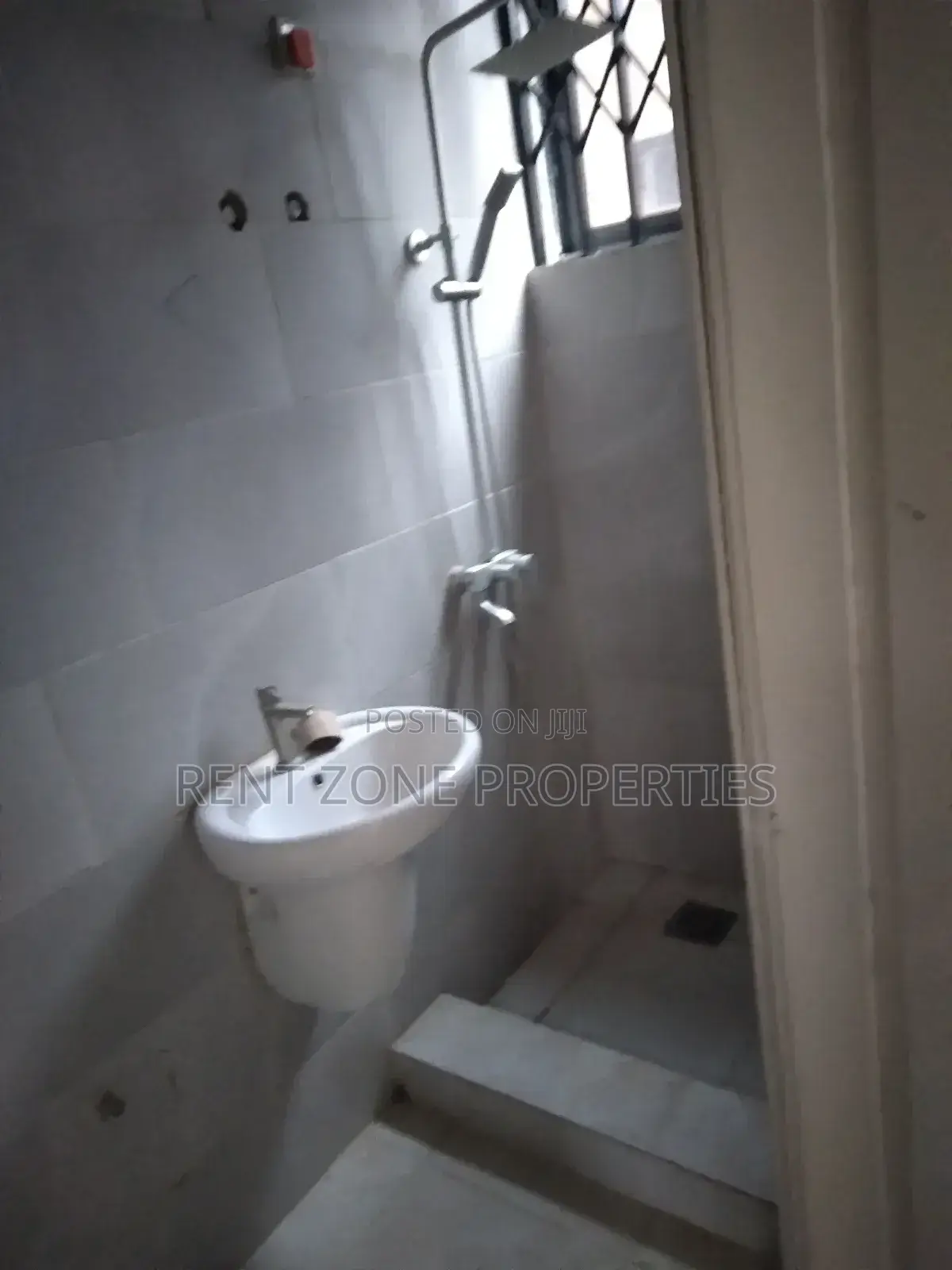 1bdrm Apartment in Rent Zone Properties, Ofankor for rent