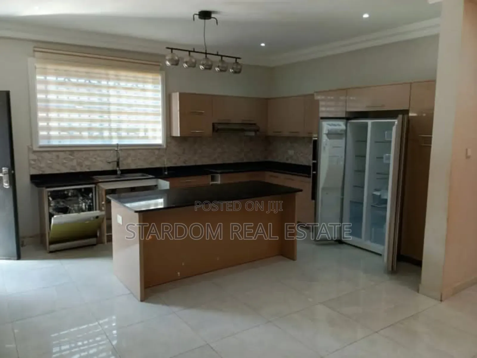 4bdrm Townhouse / Terrace in East Airport, Spintex for rent