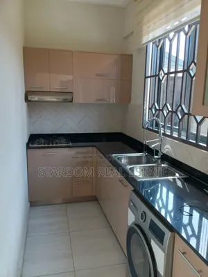 4bdrm Townhouse / Terrace in East Airport, Spintex for rent