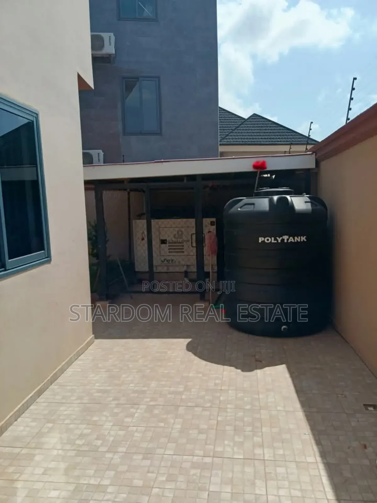 4bdrm Townhouse / Terrace in East Airport, Spintex for rent
