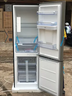 Innova 309 Litre Fridge With With Dispenser and Black Glass