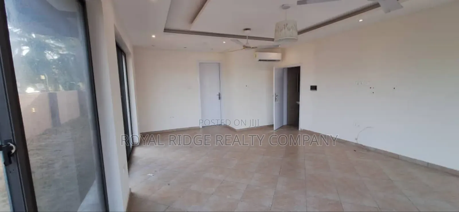 3bdrm Townhouse / Terrace in Spintex Sakumono, Accra Metropolitan
