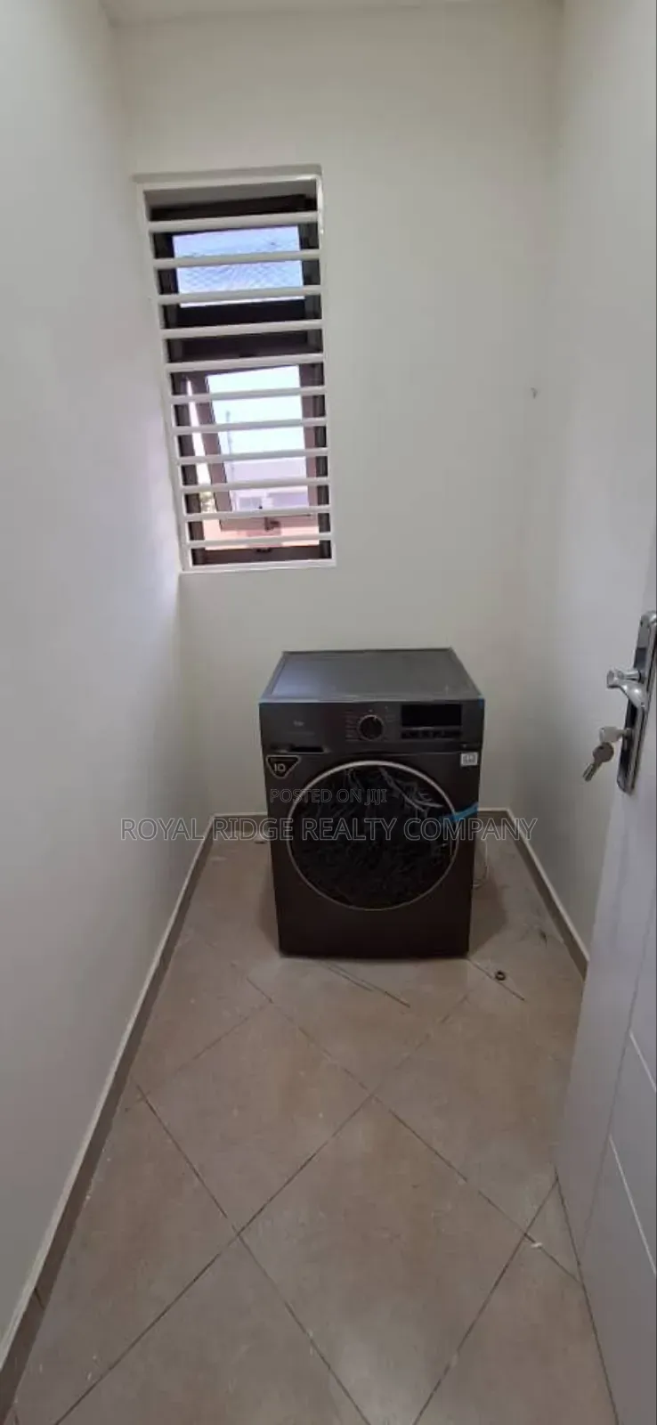 3bdrm Townhouse / Terrace in Spintex Sakumono, Accra Metropolitan