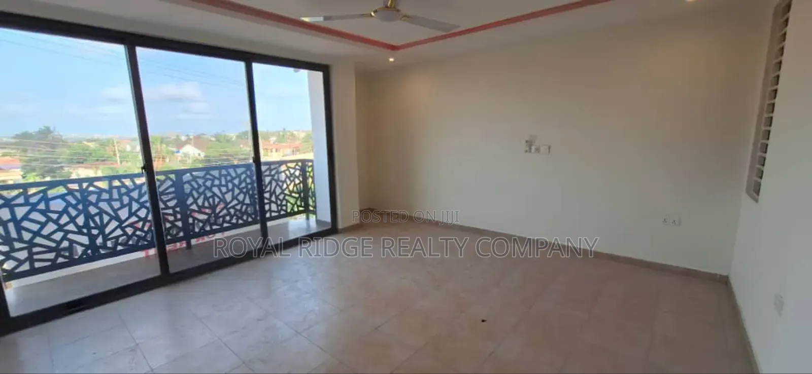 3bdrm Townhouse / Terrace in Spintex Sakumono, Accra Metropolitan