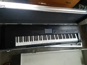 Korg Krome 88 Keyboard Synthesizer