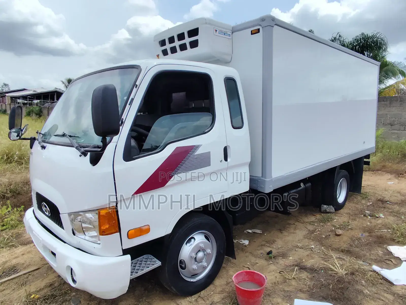 Hyundai Heavy Duty Refrigerator Truck. New Arrival