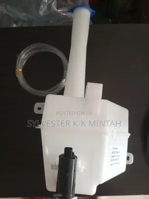 Wiper Fluid Reservoir, Elantra 2006