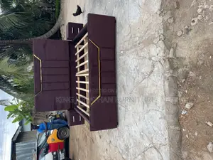 Queen Size Bed Frame And Side Drawer