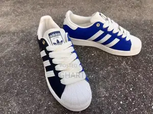 Adidas Superstar Sneakers