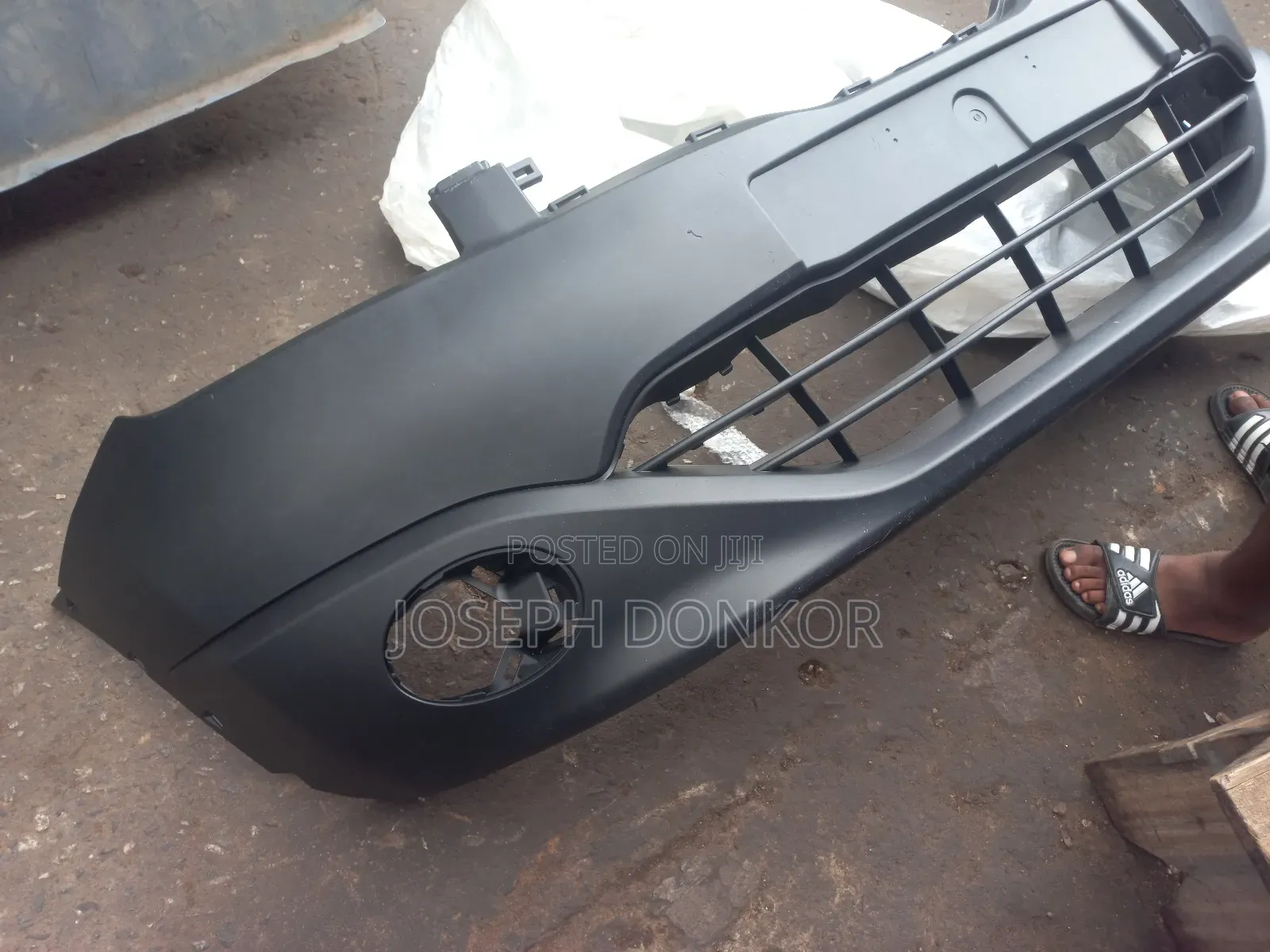 Qashqai Front Bumper 2007 2008,2009,2010,2011,2012