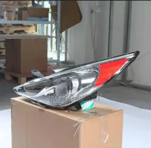 Hyundai Elantra Headlight 2011-2015