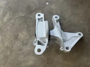 Transmission Mount For 2016-2021 Honda Civic 2.0l Cvt