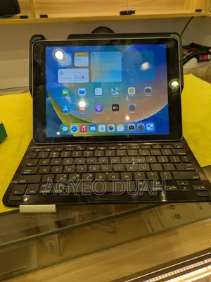Apple iPad 9.7 64 GB Silver
