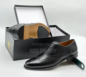 Anax Laced Shoe
