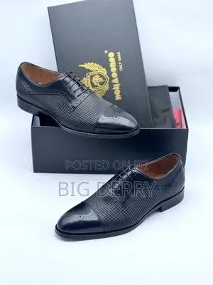 Anax Laced Shoe
