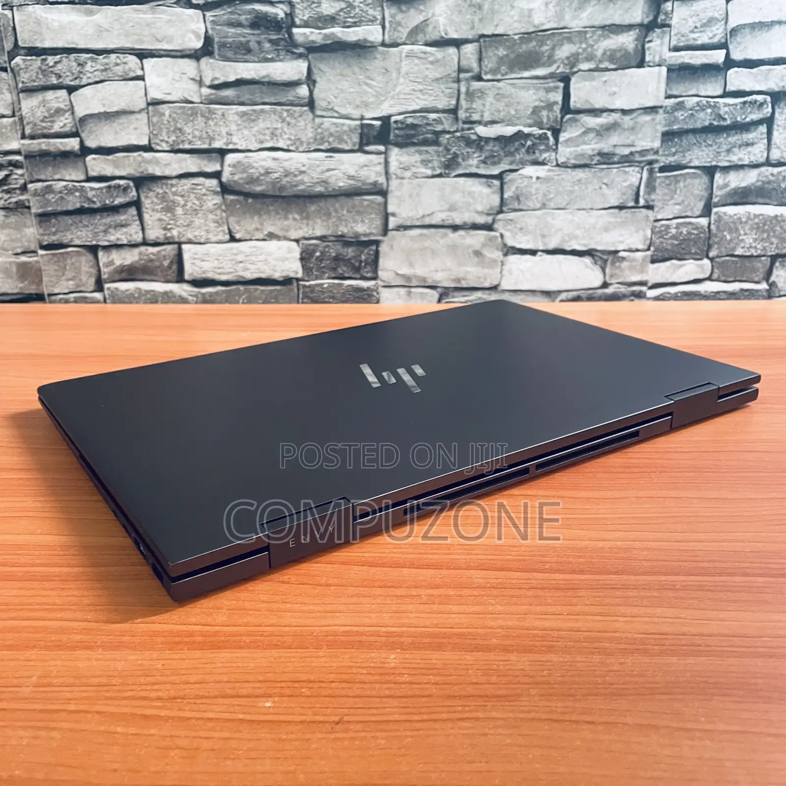 Laptop HP Envy X360 8GB AMD Ryzen 5 SSD 256GB