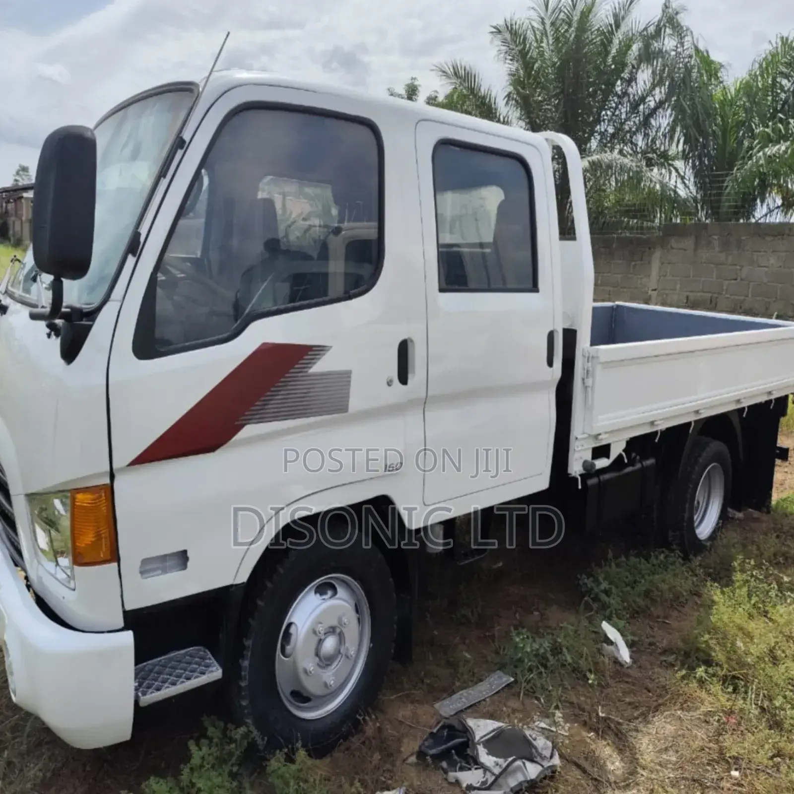Hyundai Mighty Double Cabin 2015 White