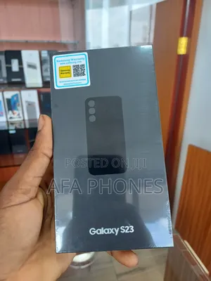 New Samsung Galaxy S23 256 GB Gold