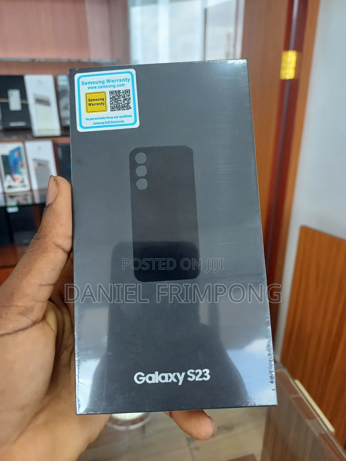 New Samsung Galaxy S23 256 GB Gold