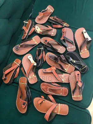 Bolga Leather Slippers for Traditional Occasions