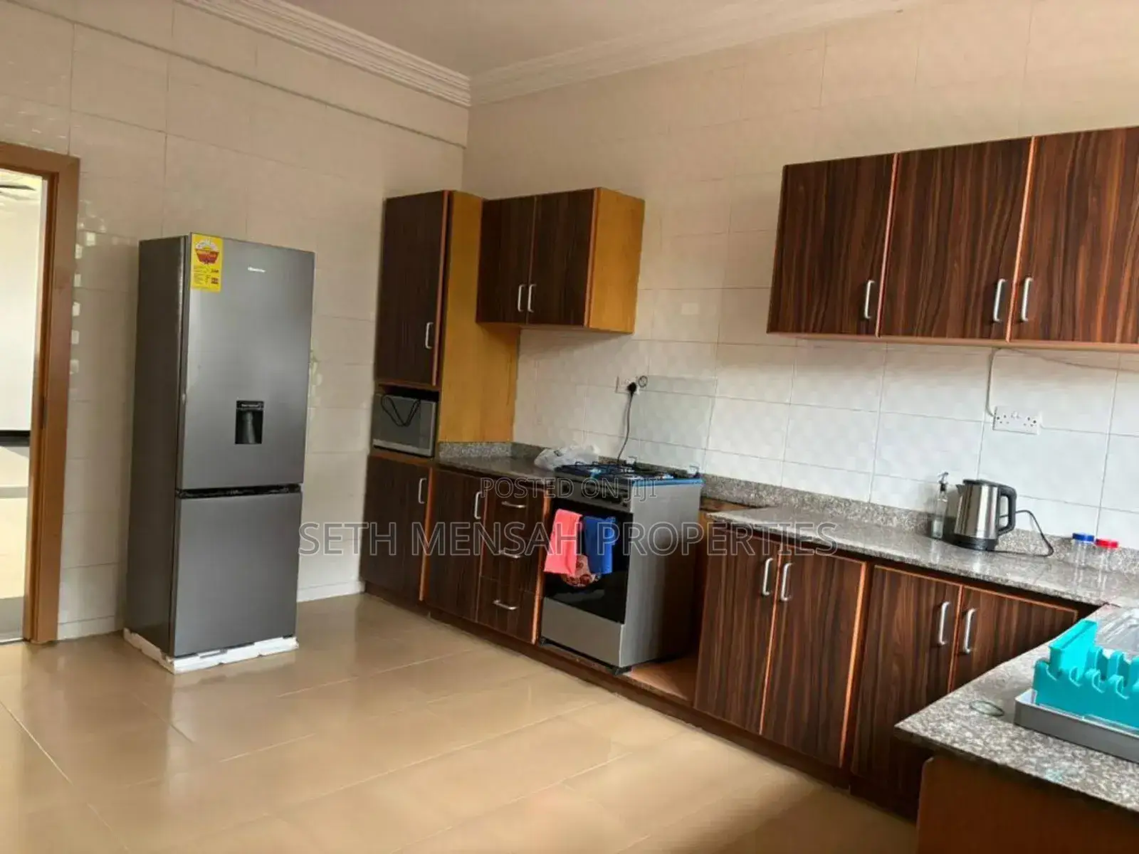 3bdrm House in Adjiriganor for sale