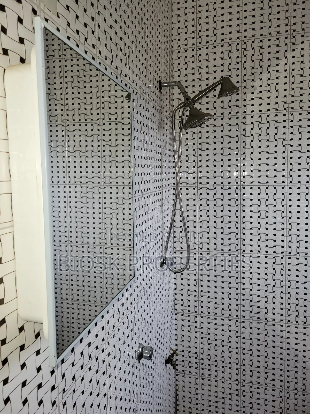 1bdrm Apartment in Biosk Properties, Malejor for rent