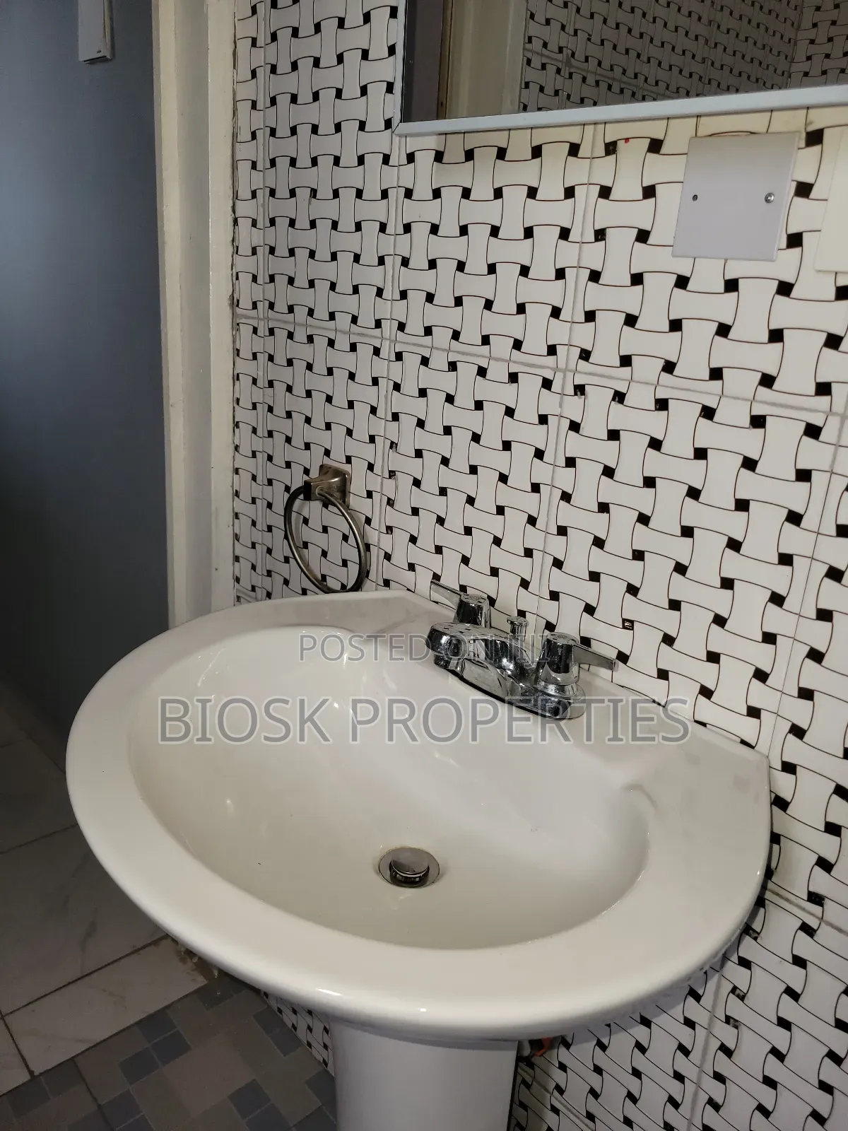 1bdrm Apartment in Biosk Properties, Malejor for rent