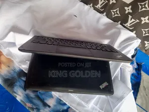 Laptop Lenovo ThinkPad Yoga 4GB Intel Pentium SSHD+SSD 128GB