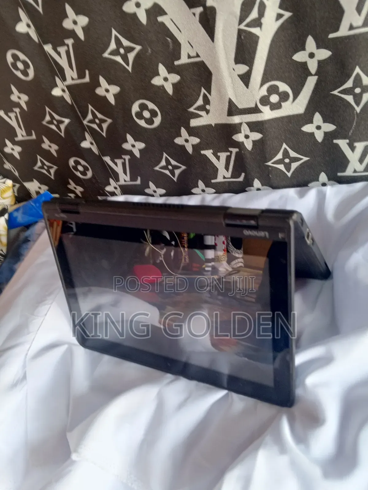 Laptop Lenovo ThinkPad Yoga 4GB Intel Pentium SSHD+SSD 128GB