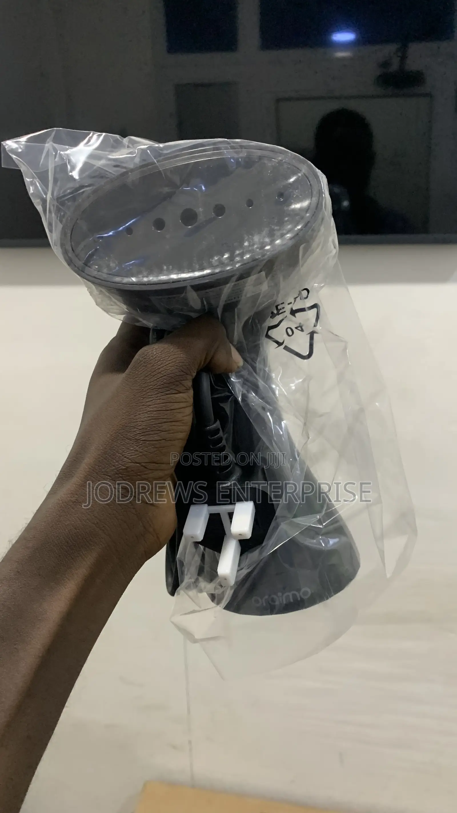 Oraimo Smart Steamer 1500w Handheld Garment Steamer