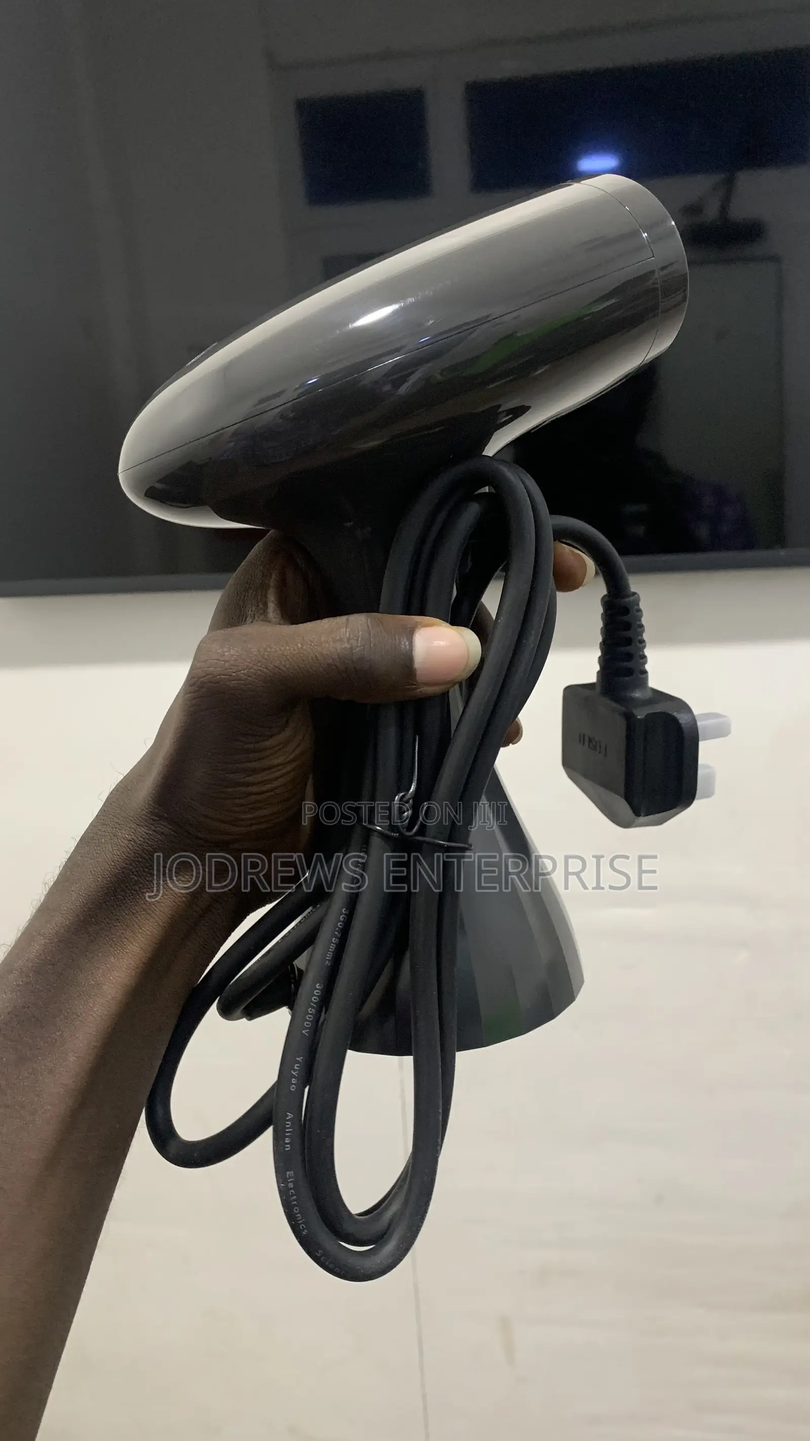 Oraimo Smart Steamer 1500w Handheld Garment Steamer