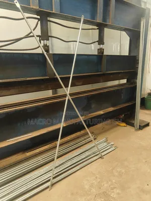 Scaffolding Brace Crossing