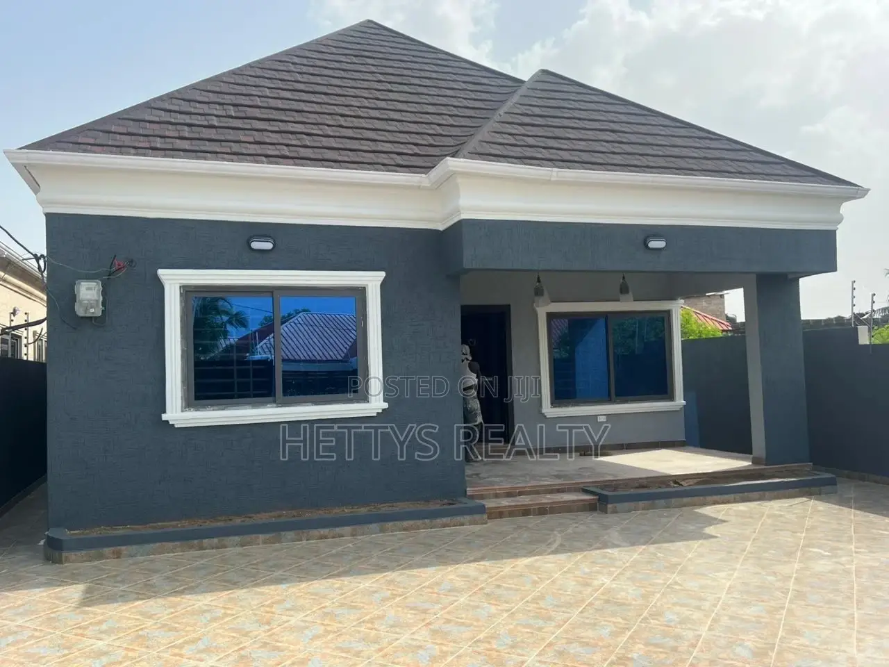 3bdrm House in Ablekuma for sale