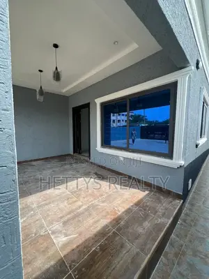 3bdrm House in Ablekuma for sale