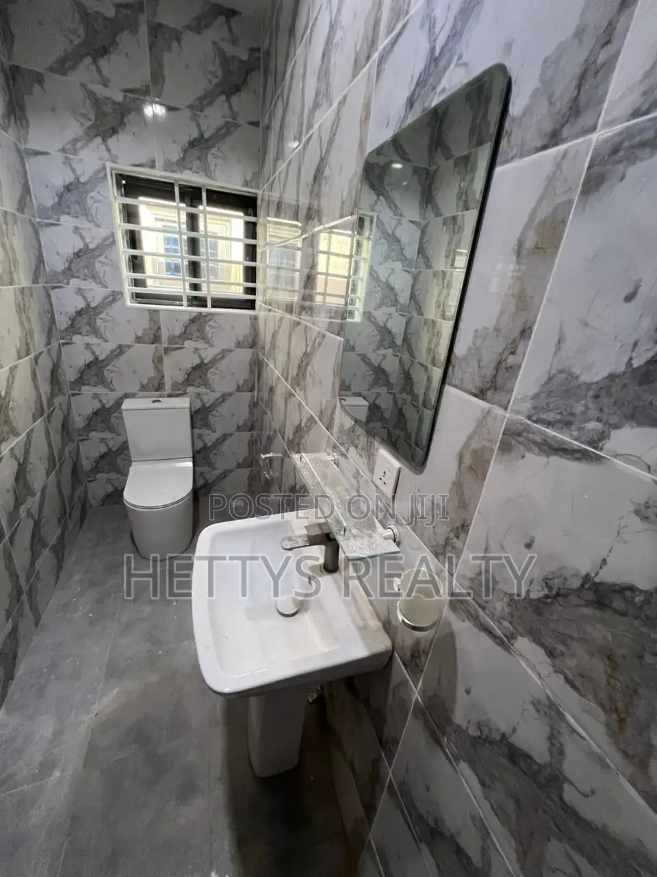 3bdrm House in Ablekuma for sale