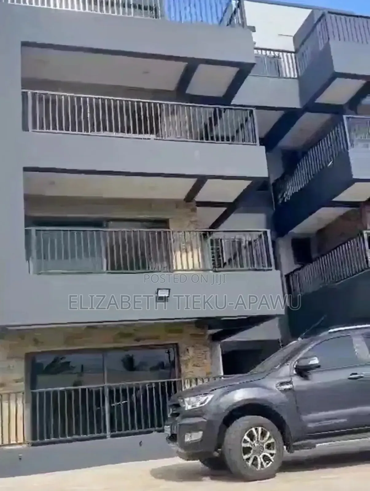 2bdrm Apartment in Hfc Estates, Baatsona Total for rent