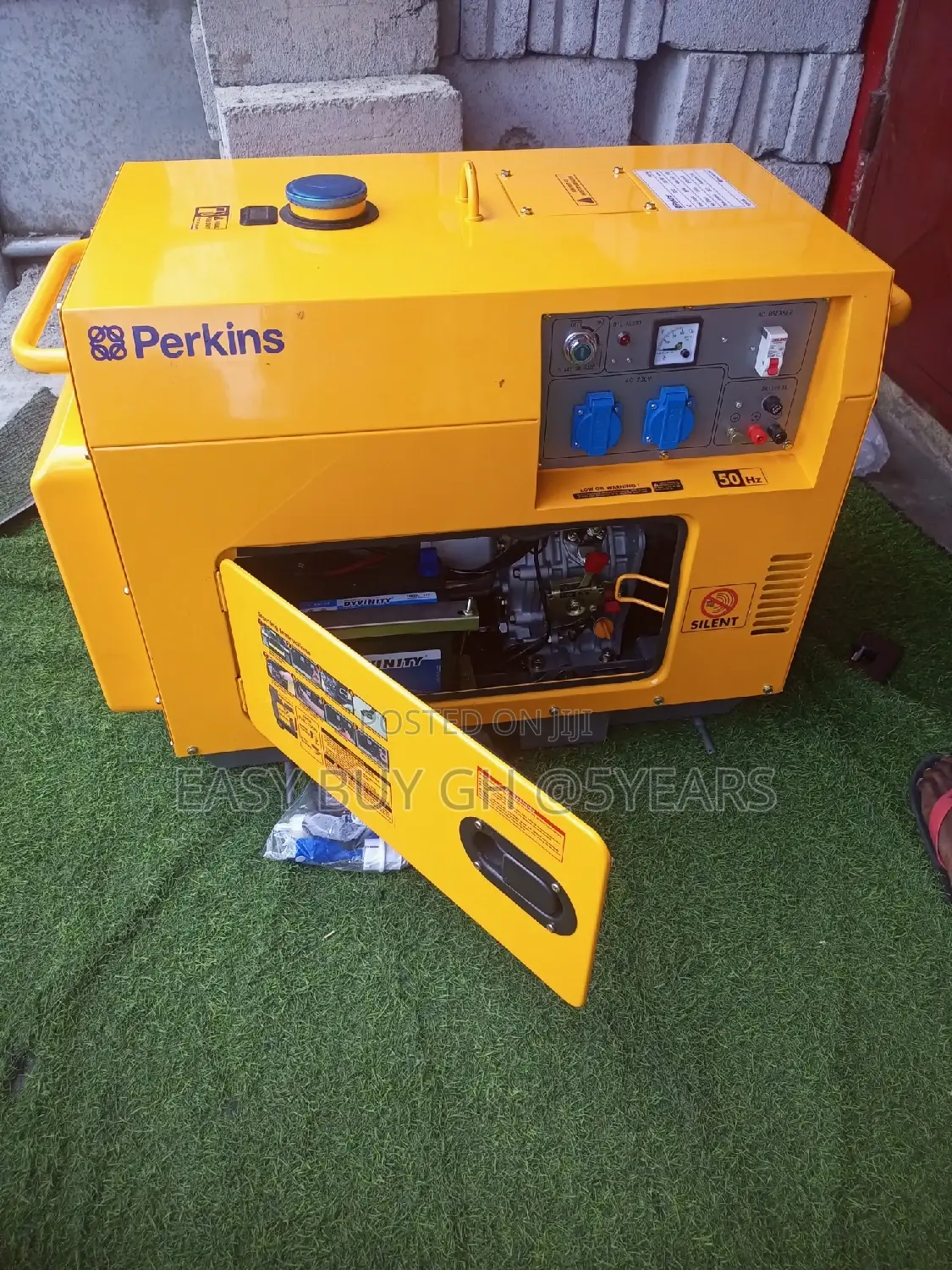 Masterful Perkins Generator 50hz 10kva Silent