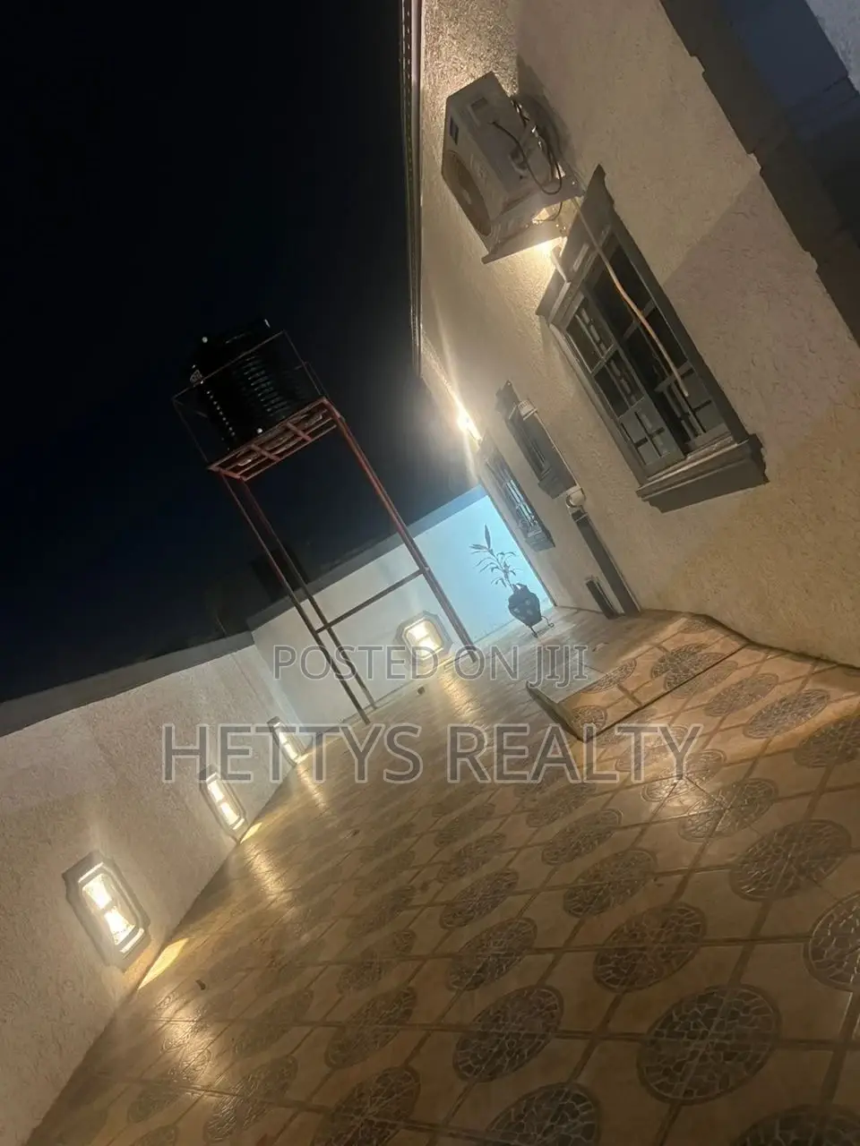 3bdrm House in Oyarifa for sale