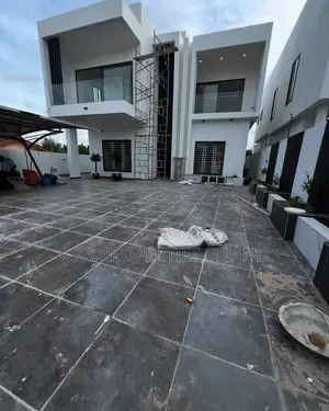 4bdrm House in Okai Kwei North, Accra Metropolitan for sale