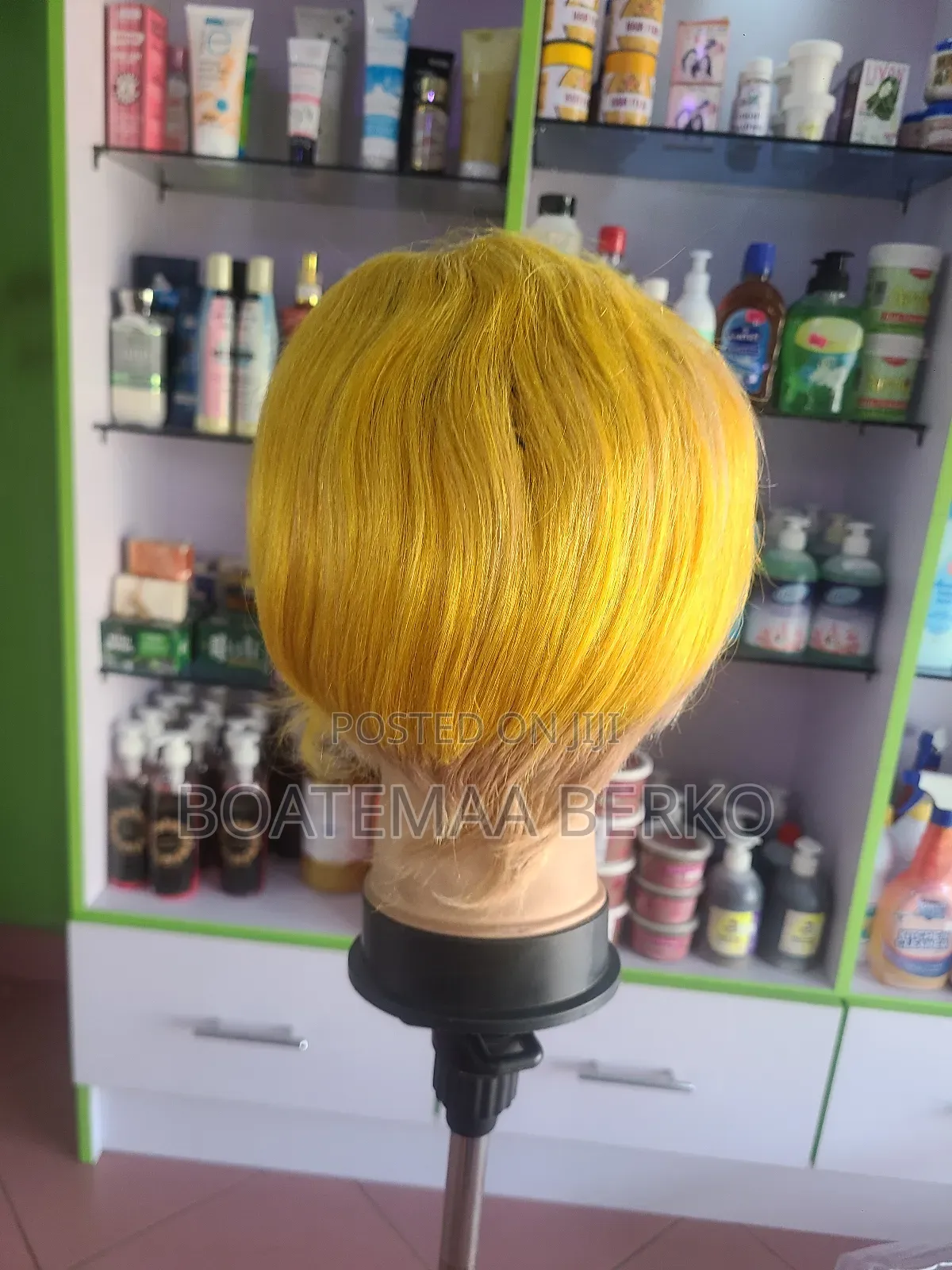 Golden Blonde Pixie Cut Wig