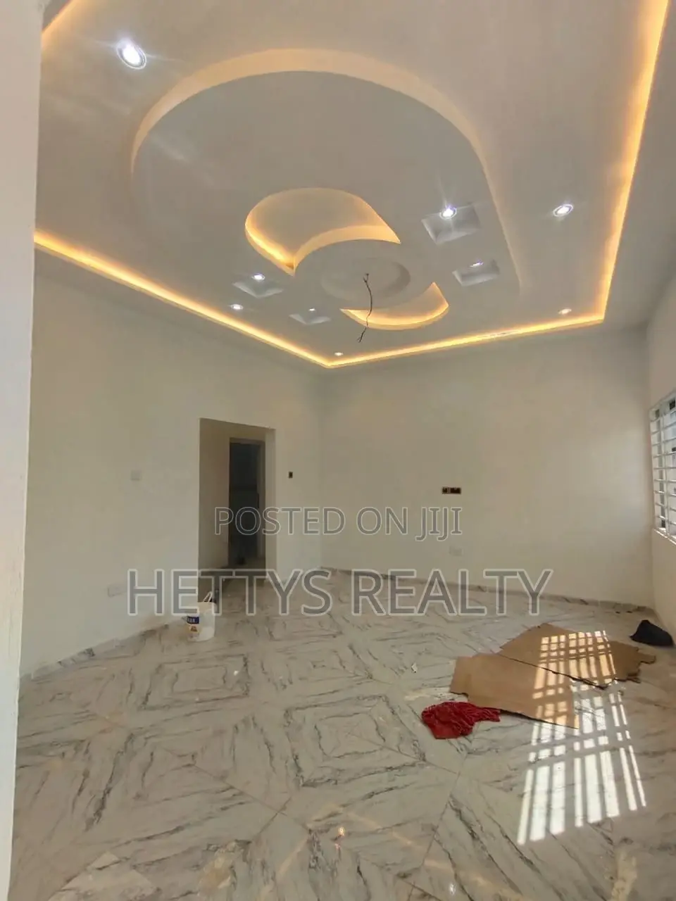 3bdrm House in Oyarifa for sale